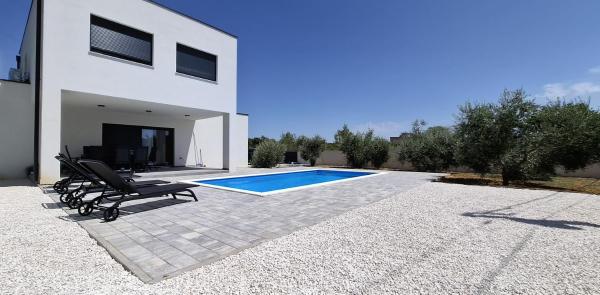 Mb House - Sukošan