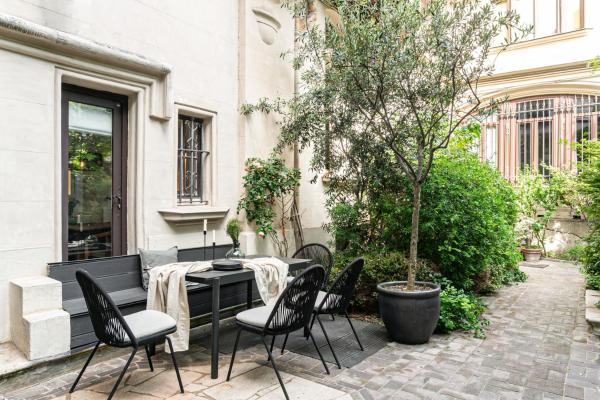 Kenzo - 3 chambres, terrasse et balcon à Montmartre (18 Arr.), Paris