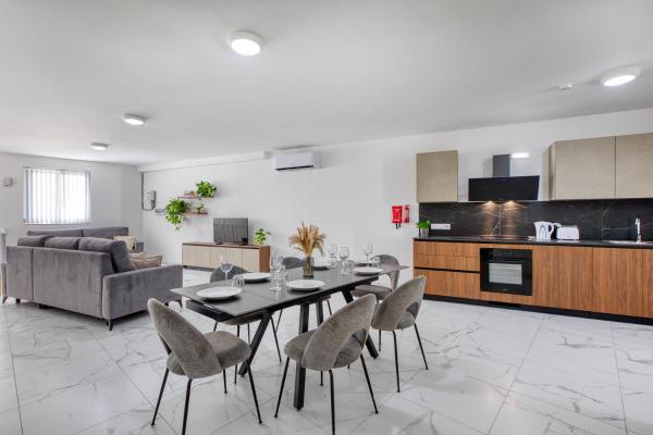 The photo shows the New! Sant Anna Residences, M2 by SF Homes located in the city of Il-Kappara.