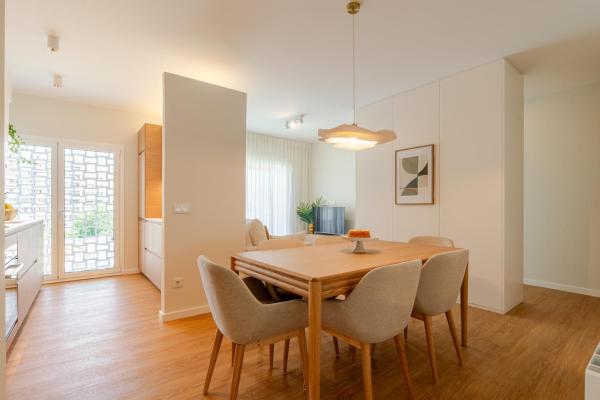 Foto 1: Stylish & Spacious Apartment by HostWise