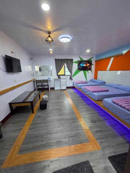 Familiekamer met Eigen Badkamer — 26 m² - 龍園民宿二館