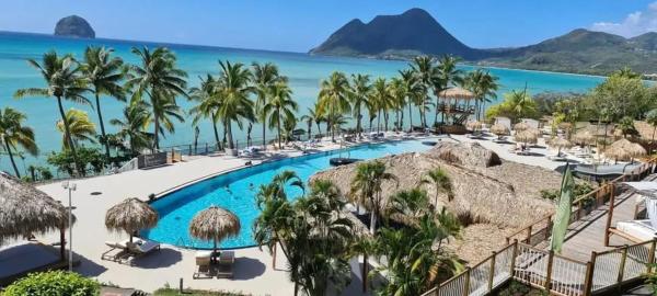 Appartement avec piscine au Diamant, 23 m², Le Diamant