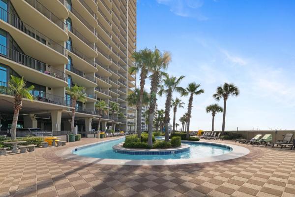 På billedet ses objektet Phoenix West 507 by Liquid Life beliggende i byen Orange Beach.