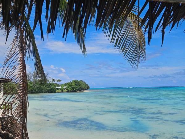 På billedet ses objektet Bungalow Fare Mahana à Moorea beliggende i byen Iumaru.