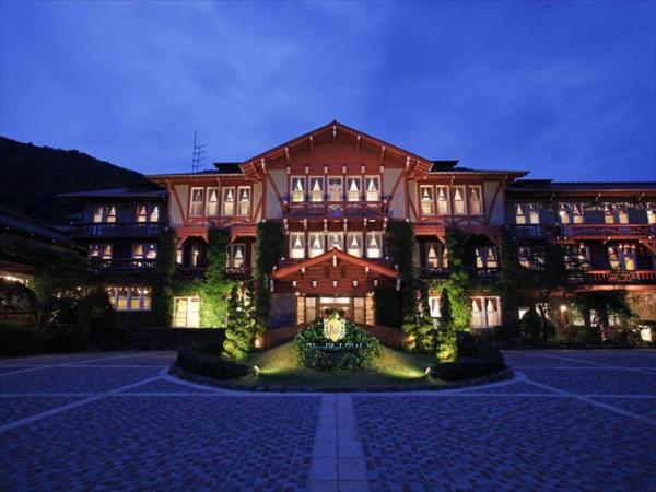 A la foto es mostra l'objecte Unzen Kanko Hotel situat a la ciutat de Obama.