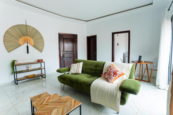 Nella foto è visibile l'oggetto Appartement Zen Riviera 4 M'Badon à 5min de l'ambassade de Chine situato nella città di Bingerville.