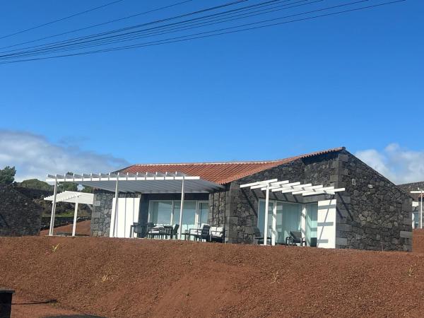 A la foto es mostra l'objecte Vinhas do Calhau situat a la ciutat de Monte.