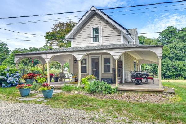 Private Heated Pool: Family Cottage In Plymouth! - Massachusetts
