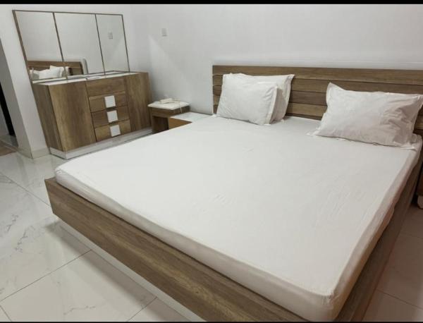 Nourou HOME, Dakar