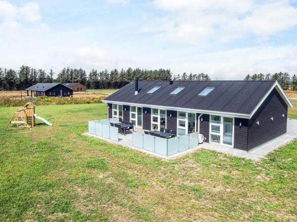 A la foto es mostra l'objecte 5 star holiday home in Løkken situat a la ciutat de Løkken.