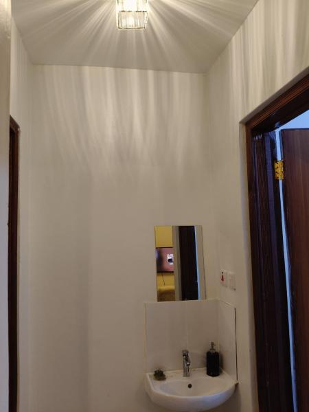 Na zdjęciu widoczny jest obiekt Homely Homes położony w mieście Eldoret.