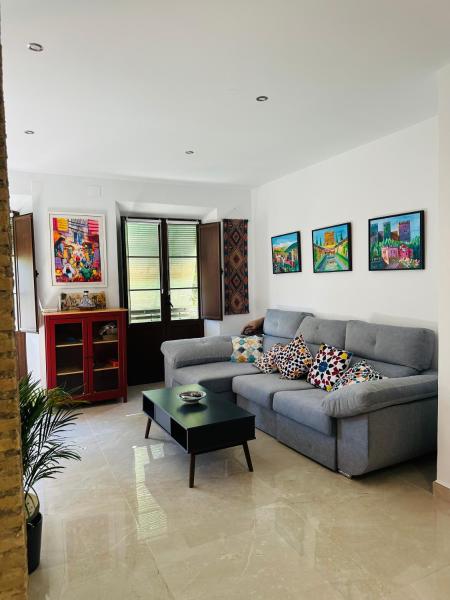 Spacious 3-bedroom Family Apartment In The Historic Center, Albaicín - 格瑞那達