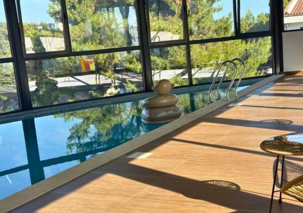 Na foto é possível ver o objeto Appartment Do and Pool localizado na cidade de Ulcinj.