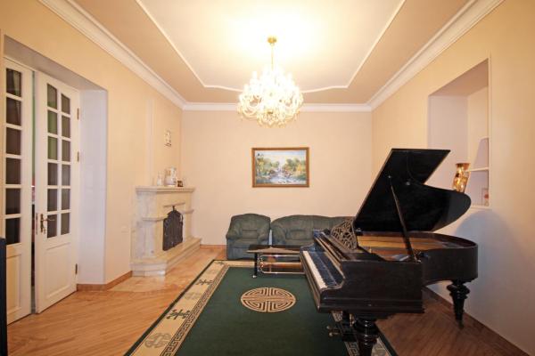 Bridge House Yerevan Armenia, Erevan