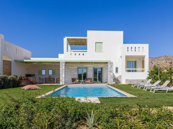 Plioni Villas With Private Pool & Suites With Hot Tub - Naxos
