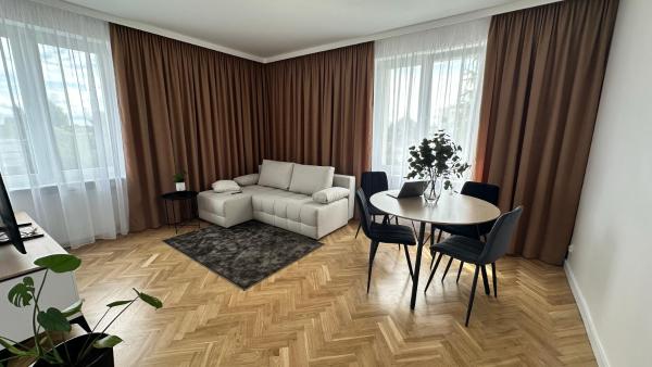 Na zdjęciu widoczny jest obiekt Apartament JFTC NATO położony w mieście Białe Błota.