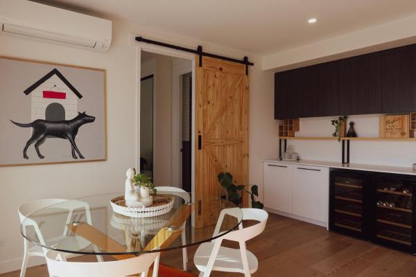 The photo shows the Modern Retreat in Prime Location with Parking located in the city of Moorabbin.