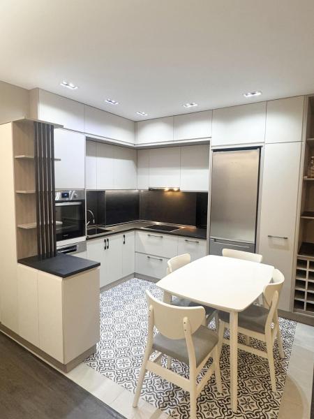Auf dem Foto ist das Objekt Shkodra Stylish Apartment in der Stadt Shkodra zu sehen.