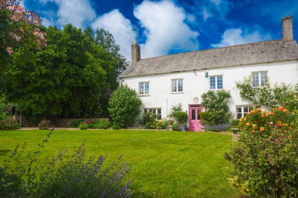 A la foto es mostra l'objecte Hollamoor Farm situat a la ciutat de Barnstaple.