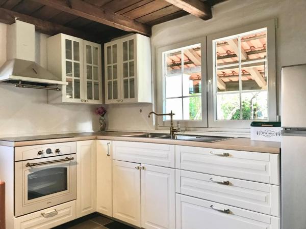 Apartment Lucy 1, Milna, Island Brac, Croatia - Milna