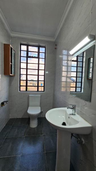 照片显示了位于Juja市的Studio Apartment物件。