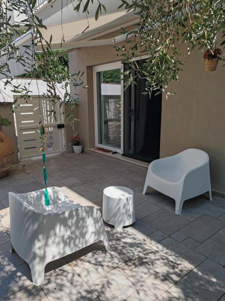Nella foto è visibile l'oggetto Casa di Enrico situato nella città di Il Prato.