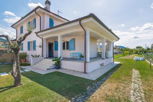 Casa Grotti: Charm & Comfort Vicino Al Mare - Camaiore