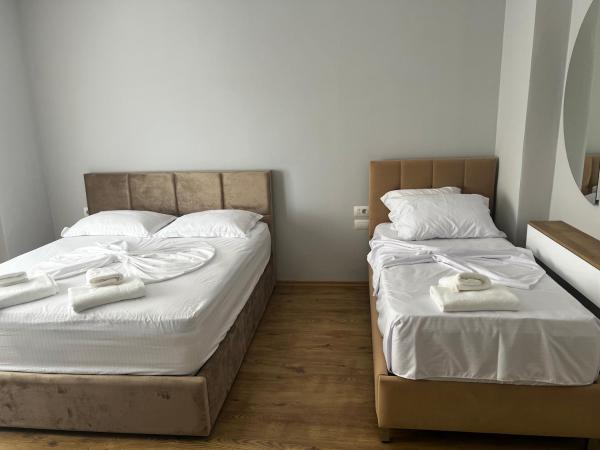 Denis Room - Tirana