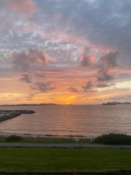 A la foto es mostra l'objecte Flott leilighet med fantastisk utsikt situat a la ciutat de Stavanger.