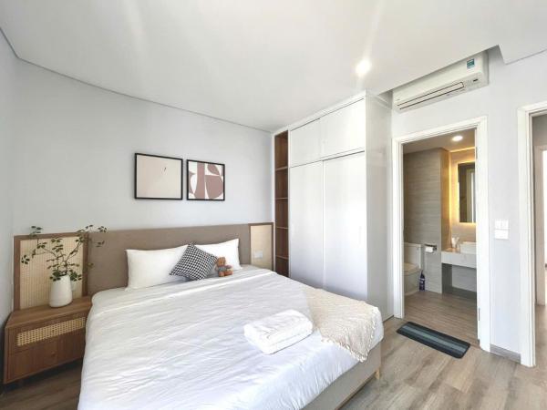 Фотография 7: 2409 - 2BR - Marina Suites Luxury Apt - Sea, Mountain View