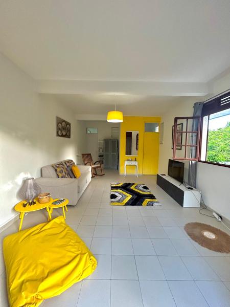 A la foto es mostra l'objecte Magnifique studio avec terrasse et jardin XXL situat a la ciutat de Fouché.