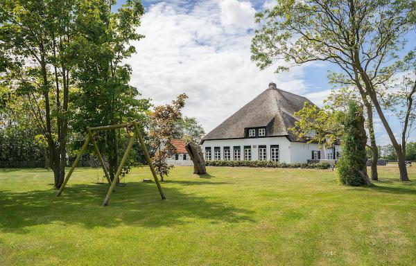 Na zdjęciu widoczny jest obiekt W- 6 Hoeve Holland położony w mieście Midden-Eierland.