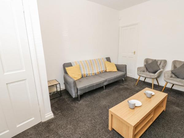 A la foto es mostra l'objecte Cumberland House situat a la ciutat de Workington.