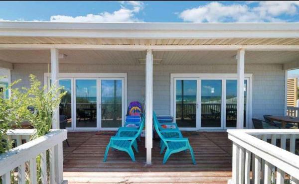 Foto 6: Oceanfront Duplex - Pets Allowed - Wraparound Porch