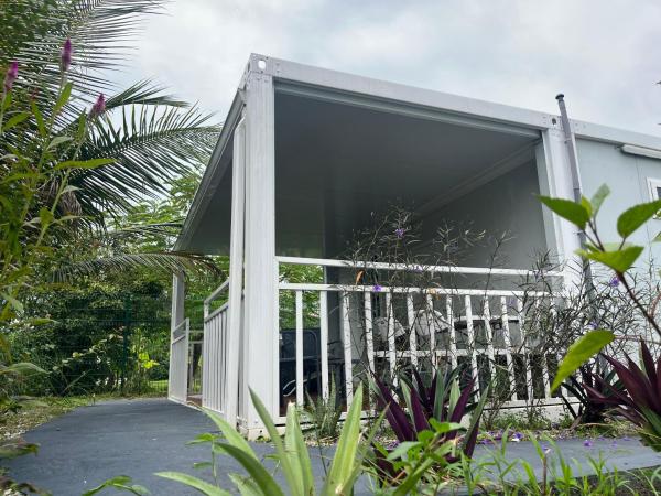 A la foto es mostra l'objecte Cocon Nature Matoury - Jacuzzi situat a la ciutat de Combo.