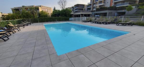 Beautiful Studio In A Residence With Swimming Pool - Villeneuve-Loubet