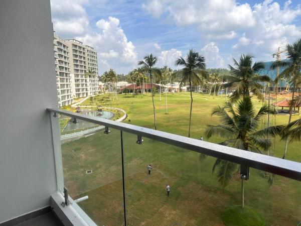 På billedet ses objektet Canterbury Golf Apartment beliggende i byen Gonapola.