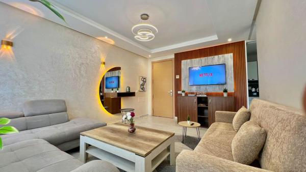 The photo shows the Prestigia Hay Riad, Appartement Moderne au Style Chic located in the city of Rabat.