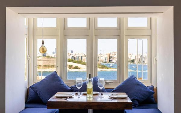 Scenic Valletta Luxury Townhouse, Valletta