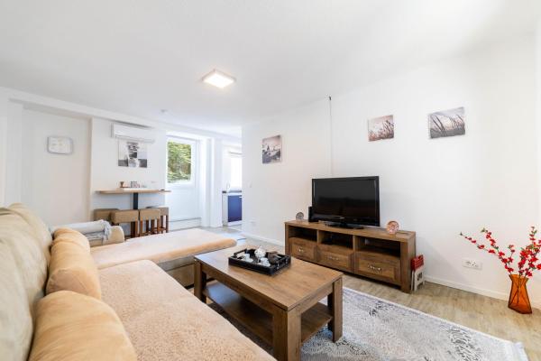 Ferhadija Residence 2-bedroom Design Apartment - Main Street - Sarajevo