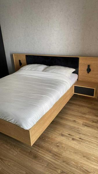 The photo shows the Apartament Centrum z tarasem prywatny parking located in the city of Płock.