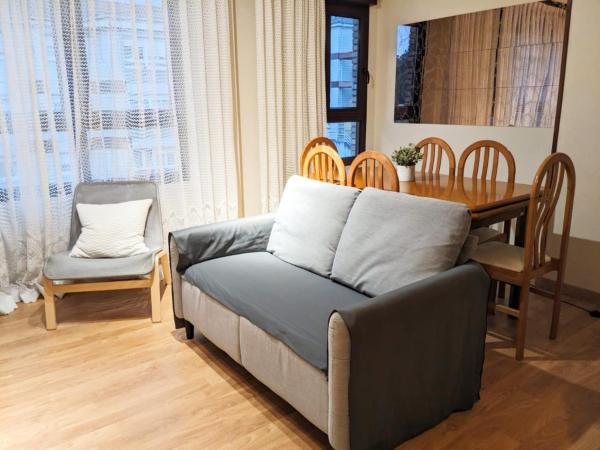 Στη φωτογραφία φαίνεται το αντικείμενο Candás Suites που βρίσκεται στην πόλη Candas.