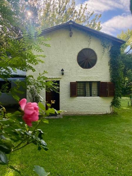 På billedet ses objektet Casita confortable rodeada de Naturaleza beliggende i byen La Cumbre.