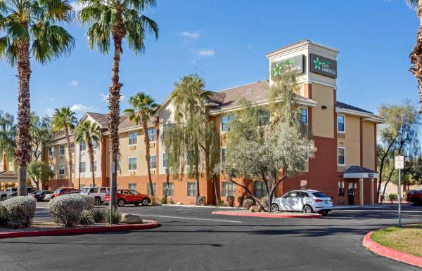 Na fotografii je vidět objekt Extended Stay America Suites - Phoenix - Peoria nacházející se ve městě Peoria.