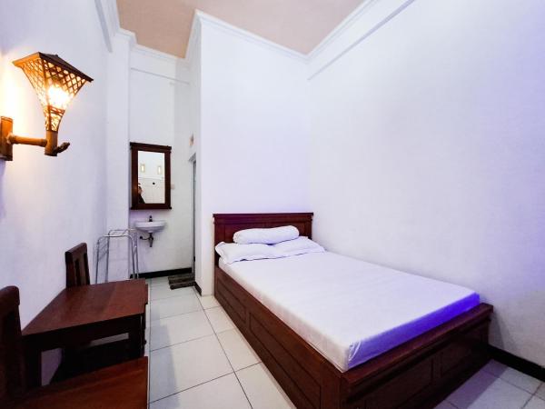 A la foto es mostra l'objecte Hotel Green View near Sarangan Lake RedPartner situat a la ciutat de Sarangan.