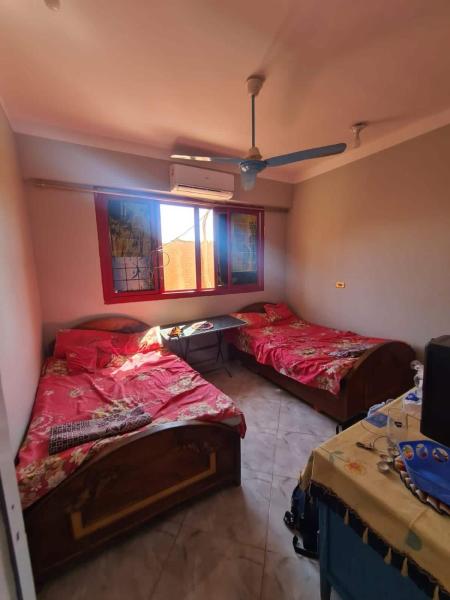 På bildet vises objektet Sun of Aswan Stay som ligger i byen Al Manshīyah.
