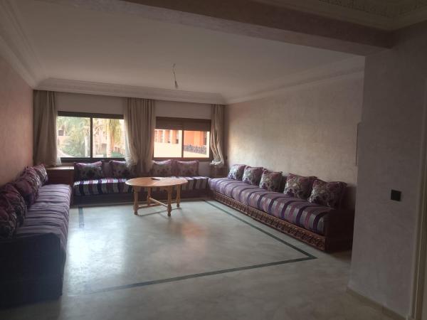 Na fotografii je vidět objekt Chic 2BR Apartment with Beautiful Moroccan Salon nacházející se ve městě Marakéš.