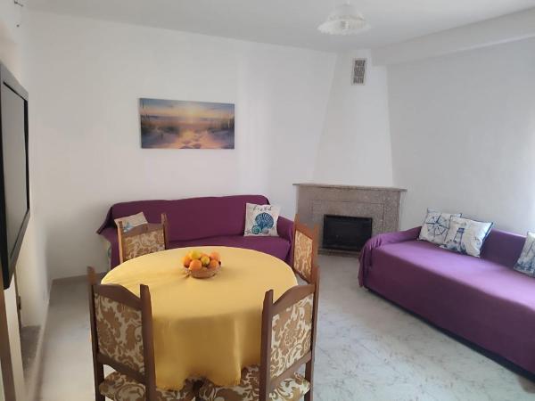 Family & Friends - Ground Floor - Fully Equipped - 15 Minutes Drive By Car To The Seaside - Cala Gonone