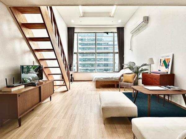 Spacious Duplex, Soul
