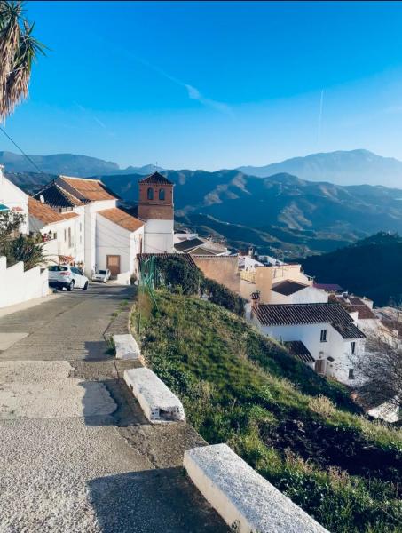 Nella foto è visibile l'oggetto Casa Millved situato nella città di Cútar.